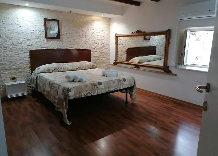 Mille E Notte House Bed & Breakfast 4*