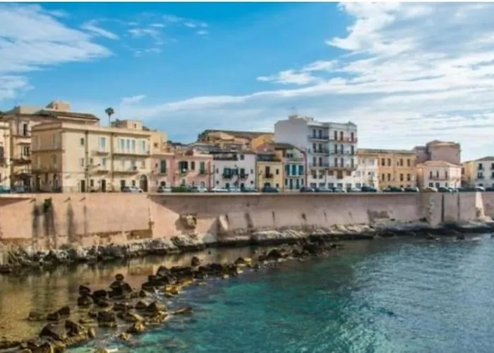 Mille E Notte House Bed & Breakfast 4*