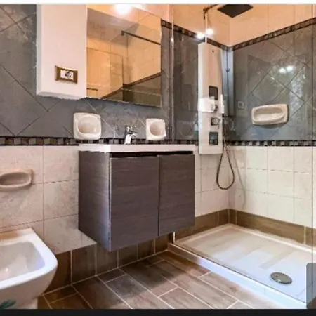 Mille E Notte House Bed & Breakfast Syracuse