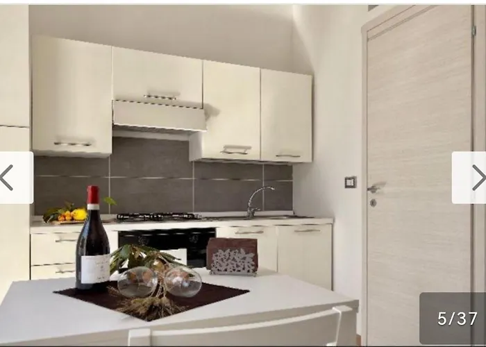 Couette-café Mille E Notte House 4*